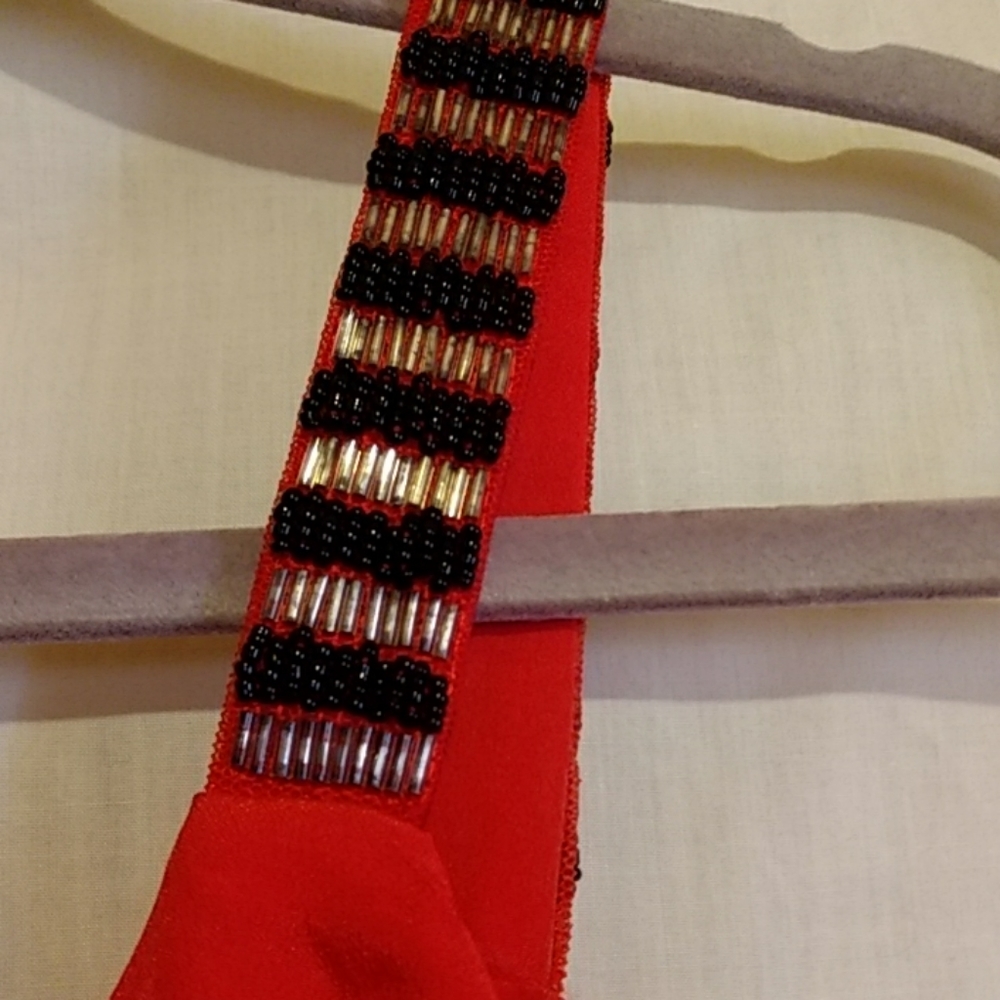 Dress - Picture 3 of 4